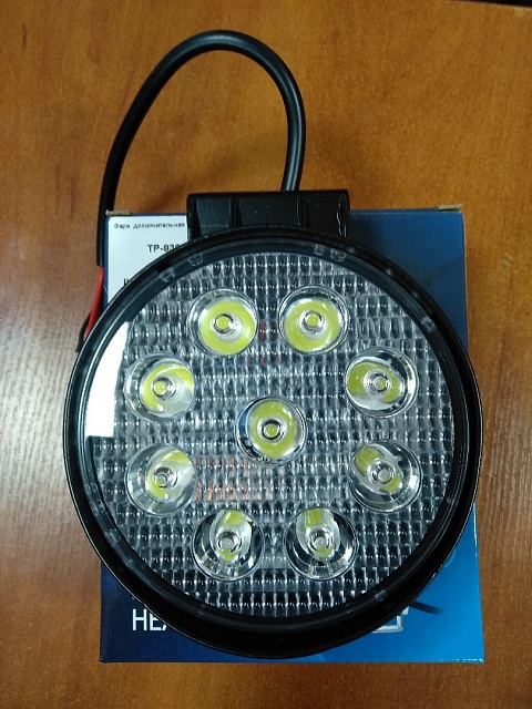 Фара дополнительная LED 12/24V, 9*3W, D=112 мм