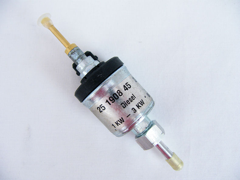 Насос топливный 24V (под штекер) 1-3KW